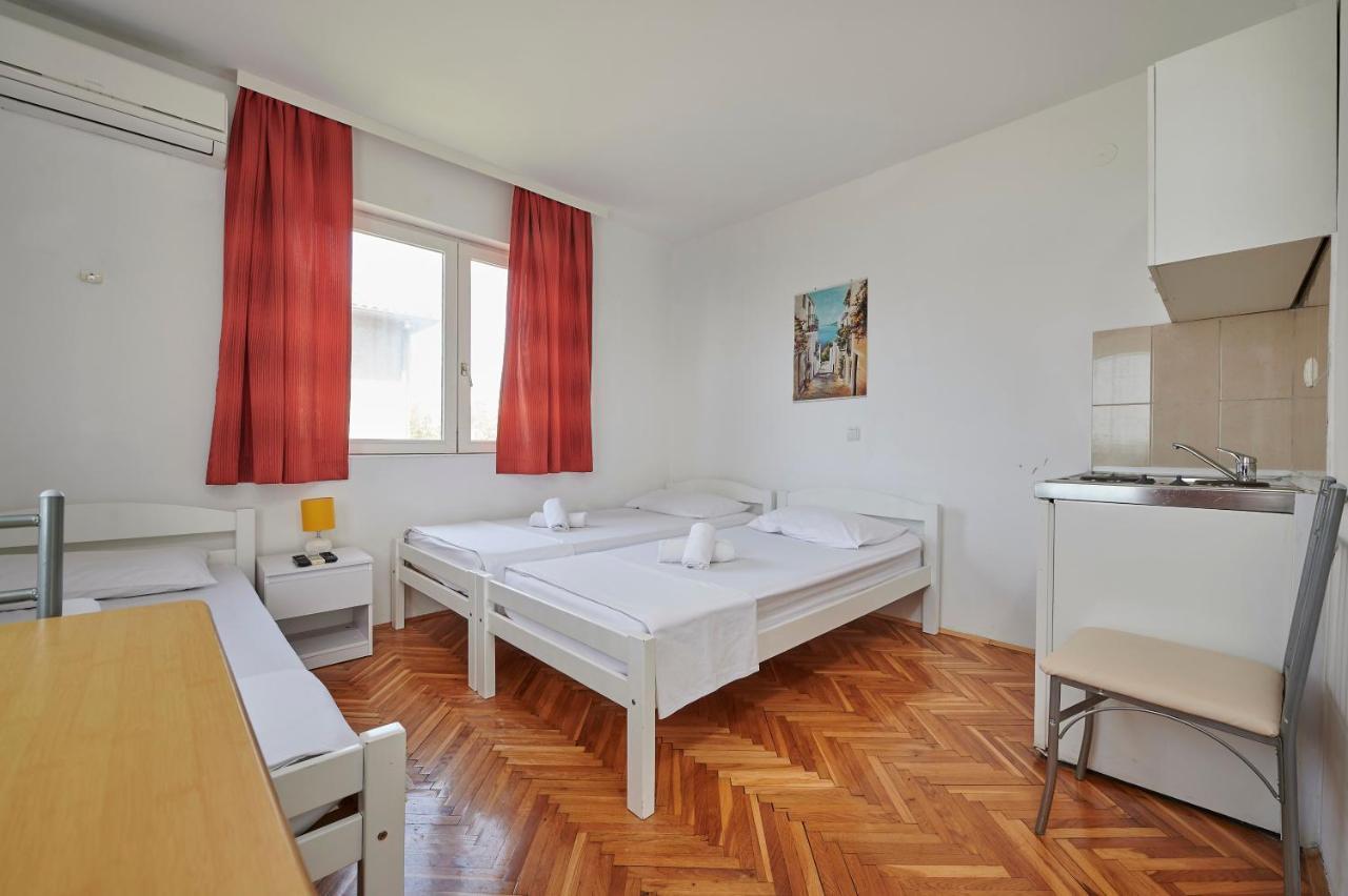 Apartments Balote Trogir Exterior photo